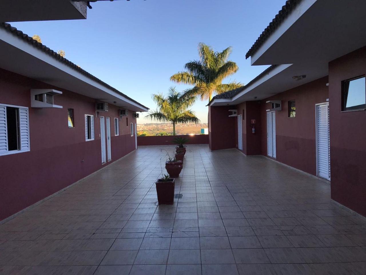 Hotel Aeroporto Marília Zewnętrze zdjęcie