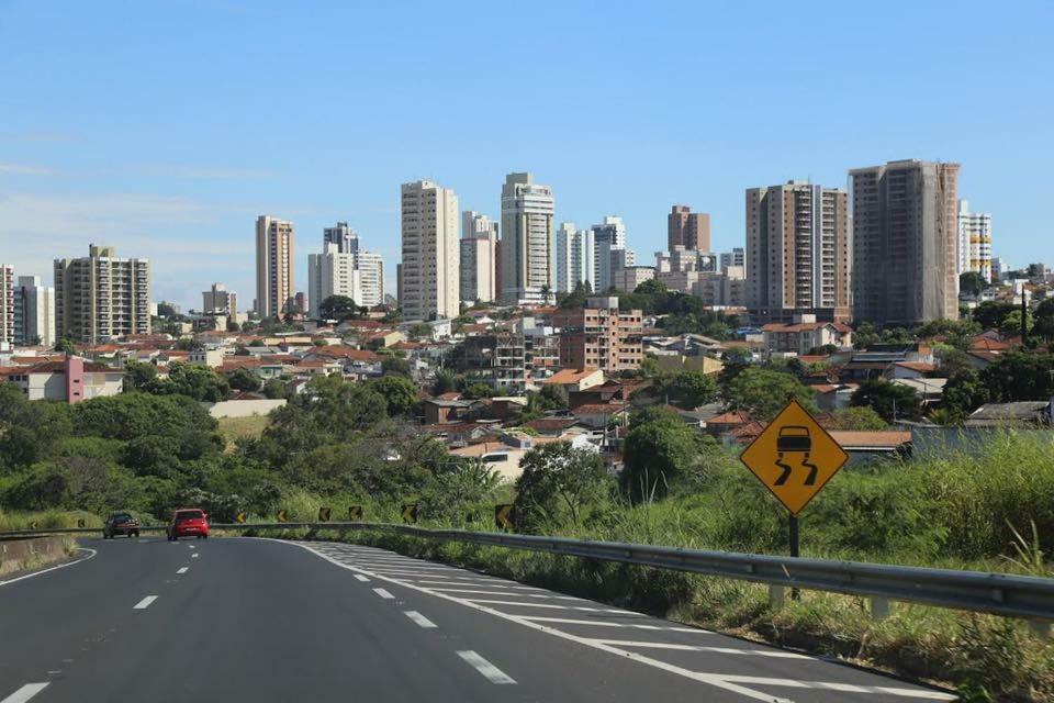 Hotel Aeroporto Marília Zewnętrze zdjęcie